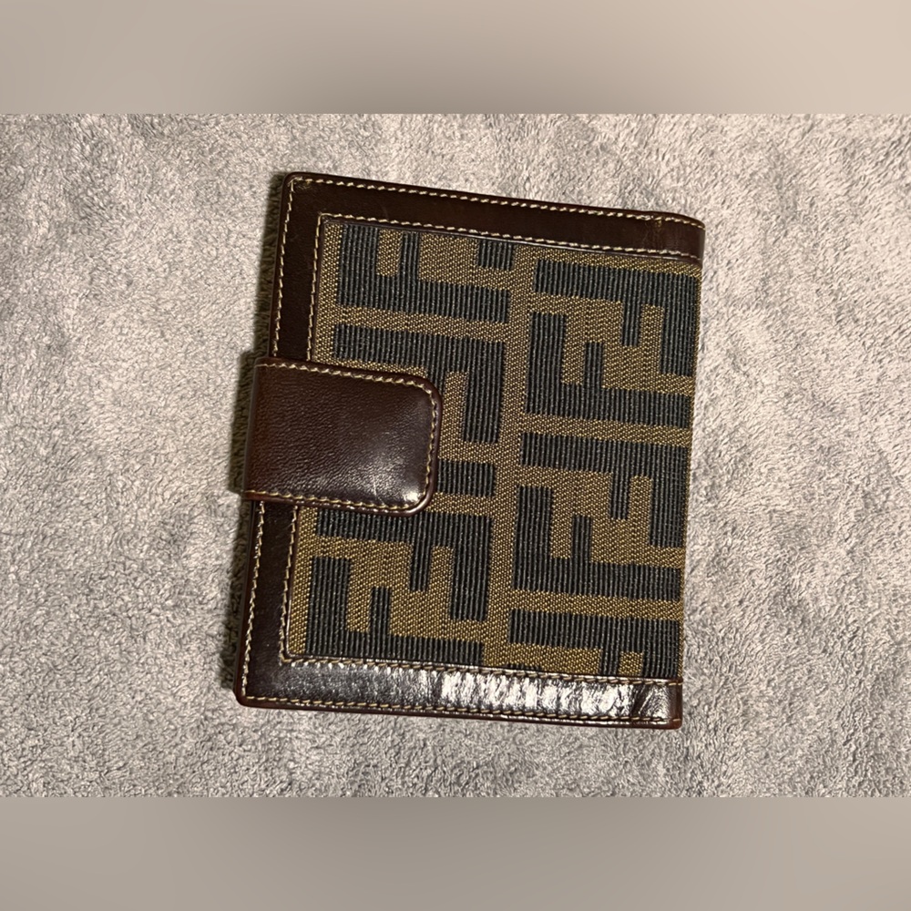 FENDI Zucca Brown Canvas Leather Bifold wallet - Picture 2 of 6